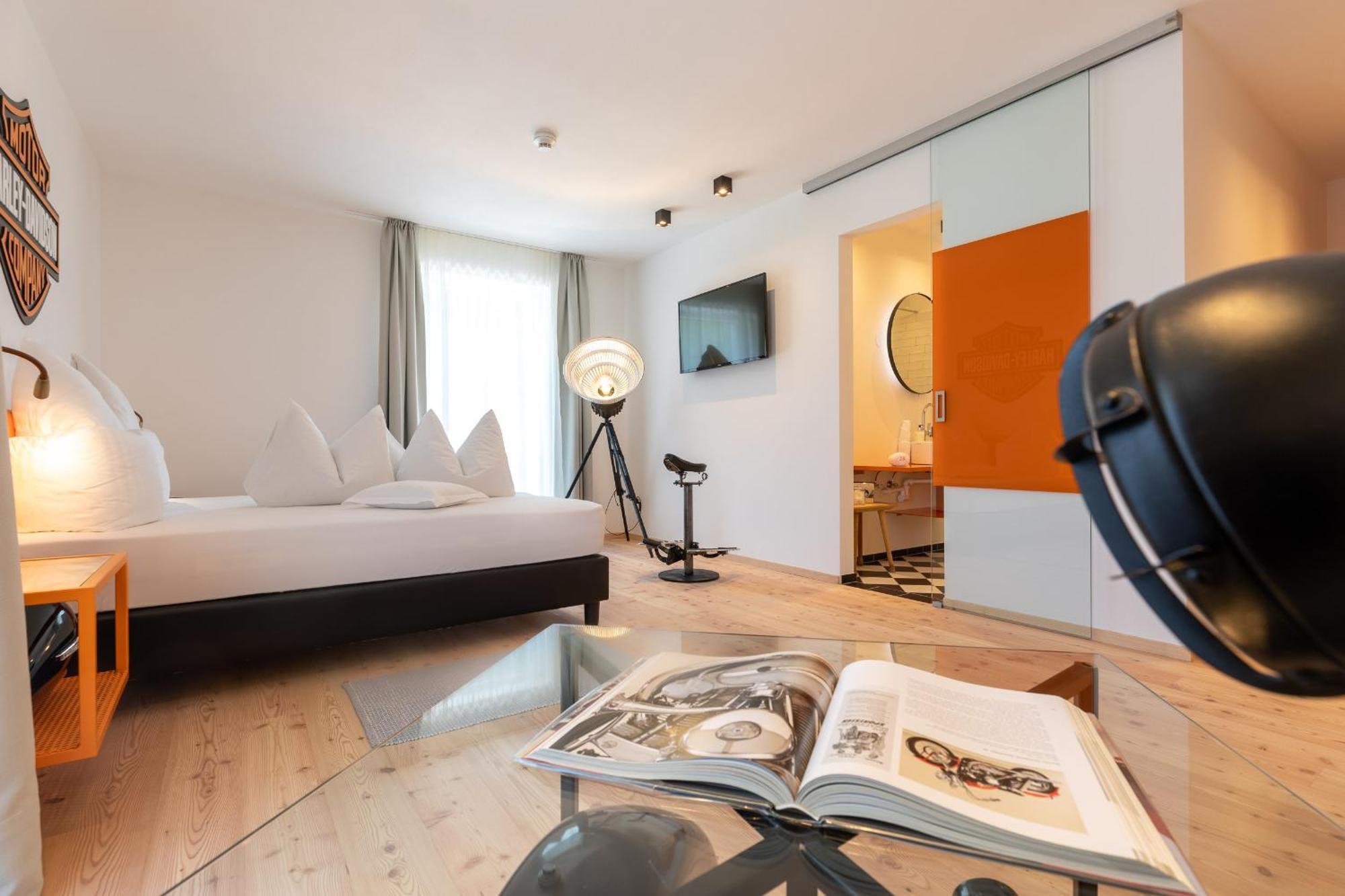 Al Plan, A Mountain Moving Hotel 圣维吉利奥 客房 照片